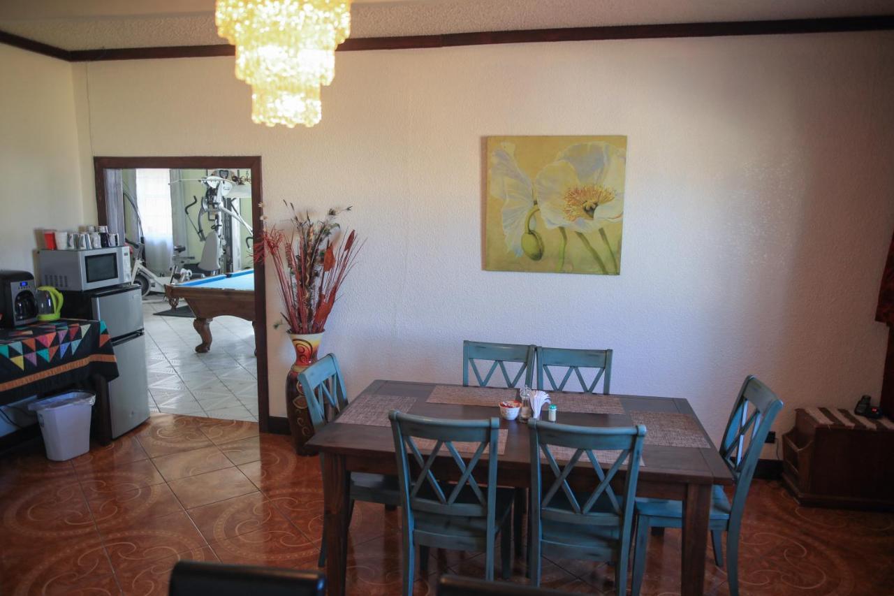 Playa Hermosa Inn At The Beach Ενσενάντα Εξωτερικό φωτογραφία